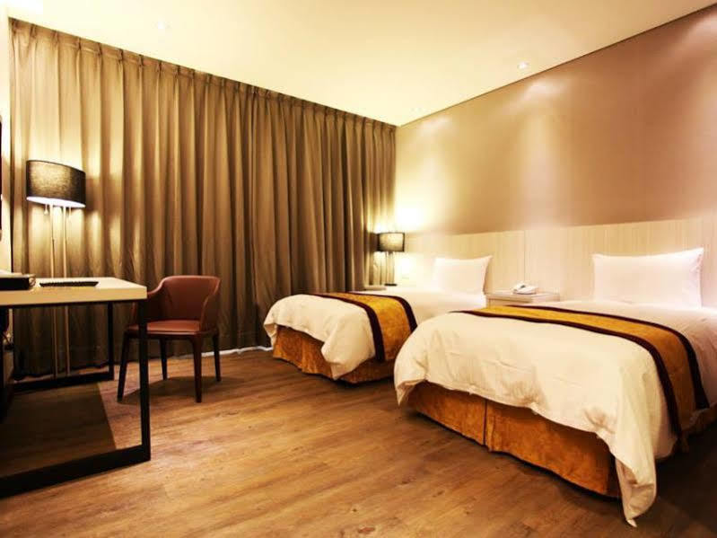 Sankaikan Hotel Puzi Екстер'єр фото